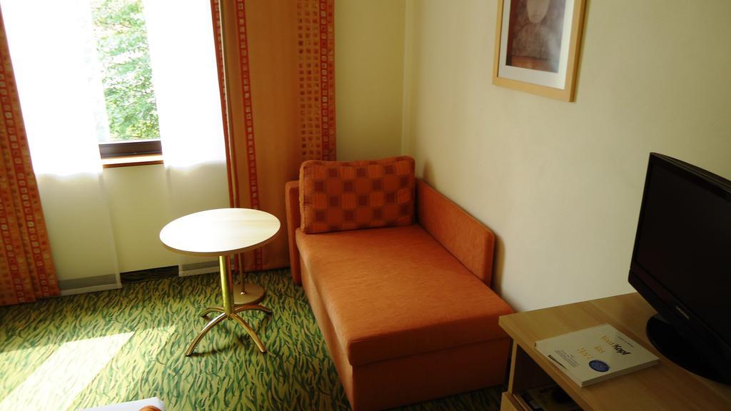 Akzent Hotel Restaurant Hirsch Heidenheim an der Brenz Exteriér fotografie