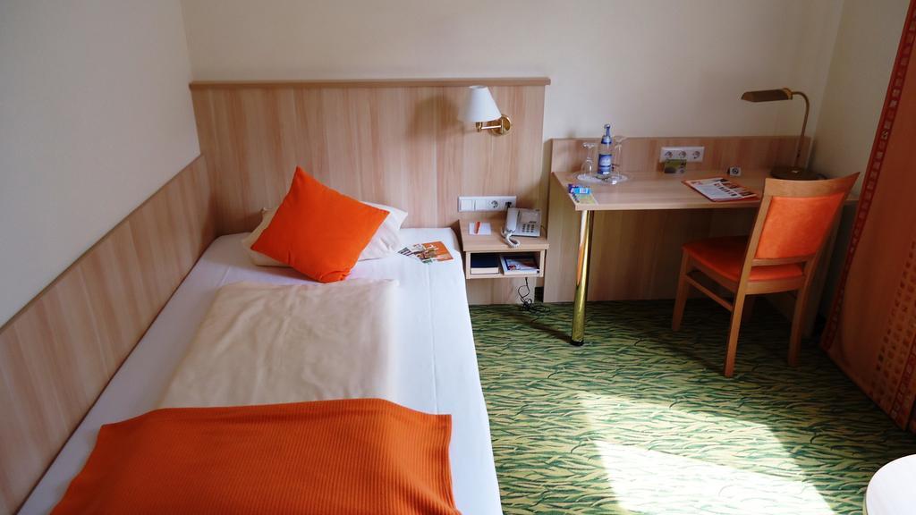 Akzent Hotel Restaurant Hirsch Heidenheim an der Brenz Exteriér fotografie